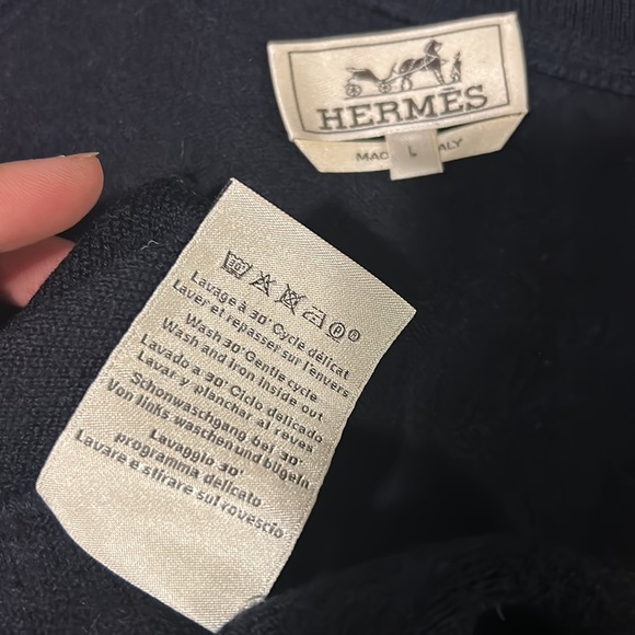 HERMÈS BLACK KNIT SWEATER W/ORANGE ZIP DETAIL (women listing/unisex) - Picture 10 of 16